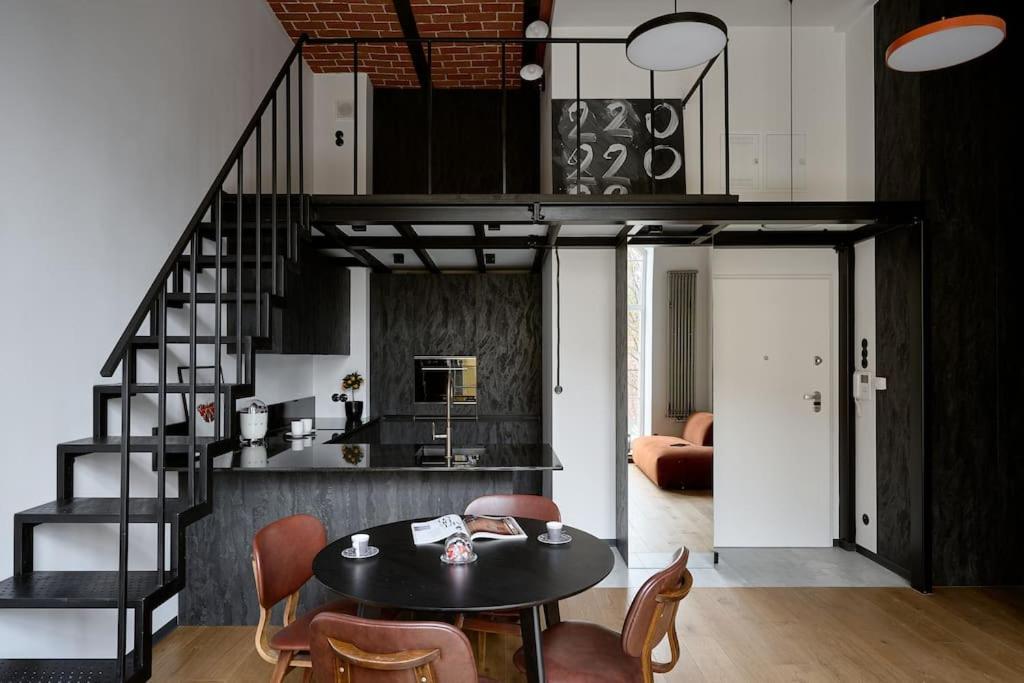Loft Industrialny Przy Bulwarze Staromiejskim Apartment Wroclaw Ngoại thất bức ảnh